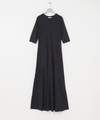 new basic WASHABLE WOOL FLARE 連衣裙