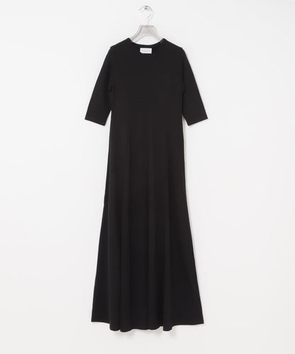 new basic WASHABLE WOOL FLARE 連衣裙