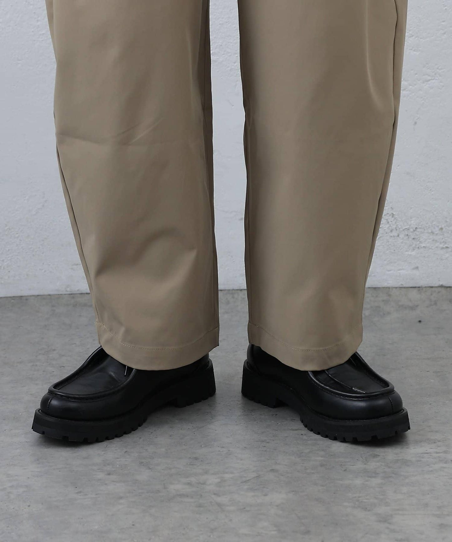 繭形打褶褲