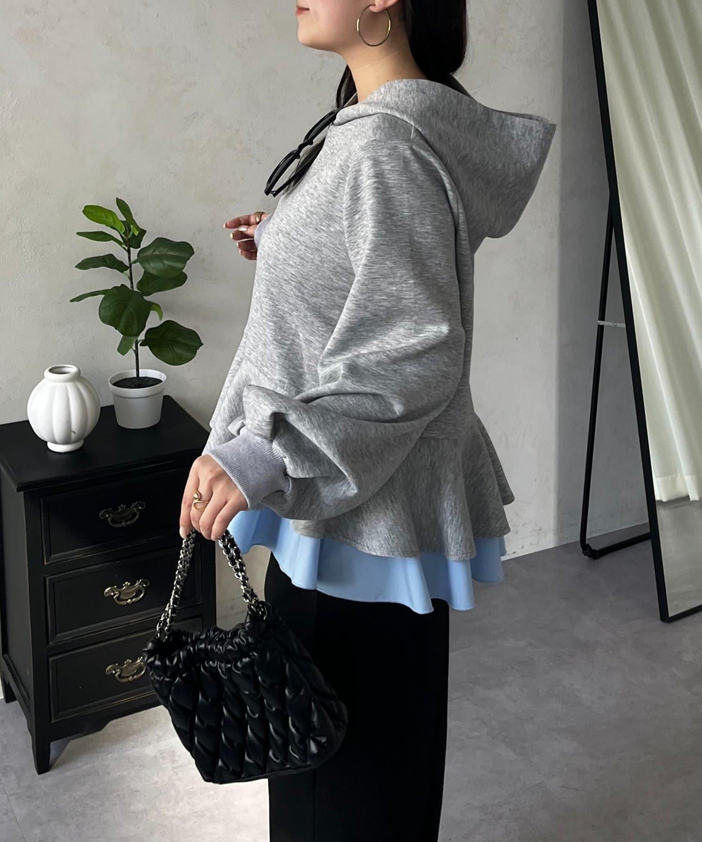 下襬層疊荷葉下襬 連帽衛衣