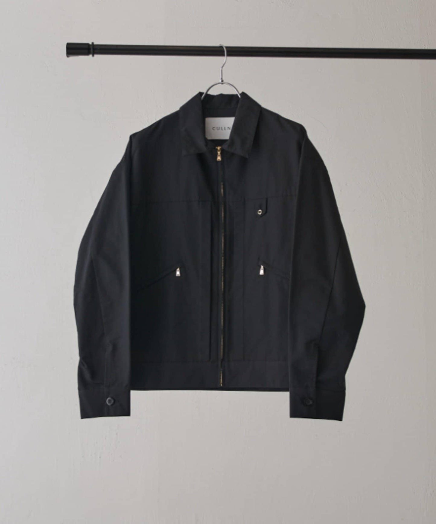 CULLNI exclusive for Lui's 帶領拉鍊夾克