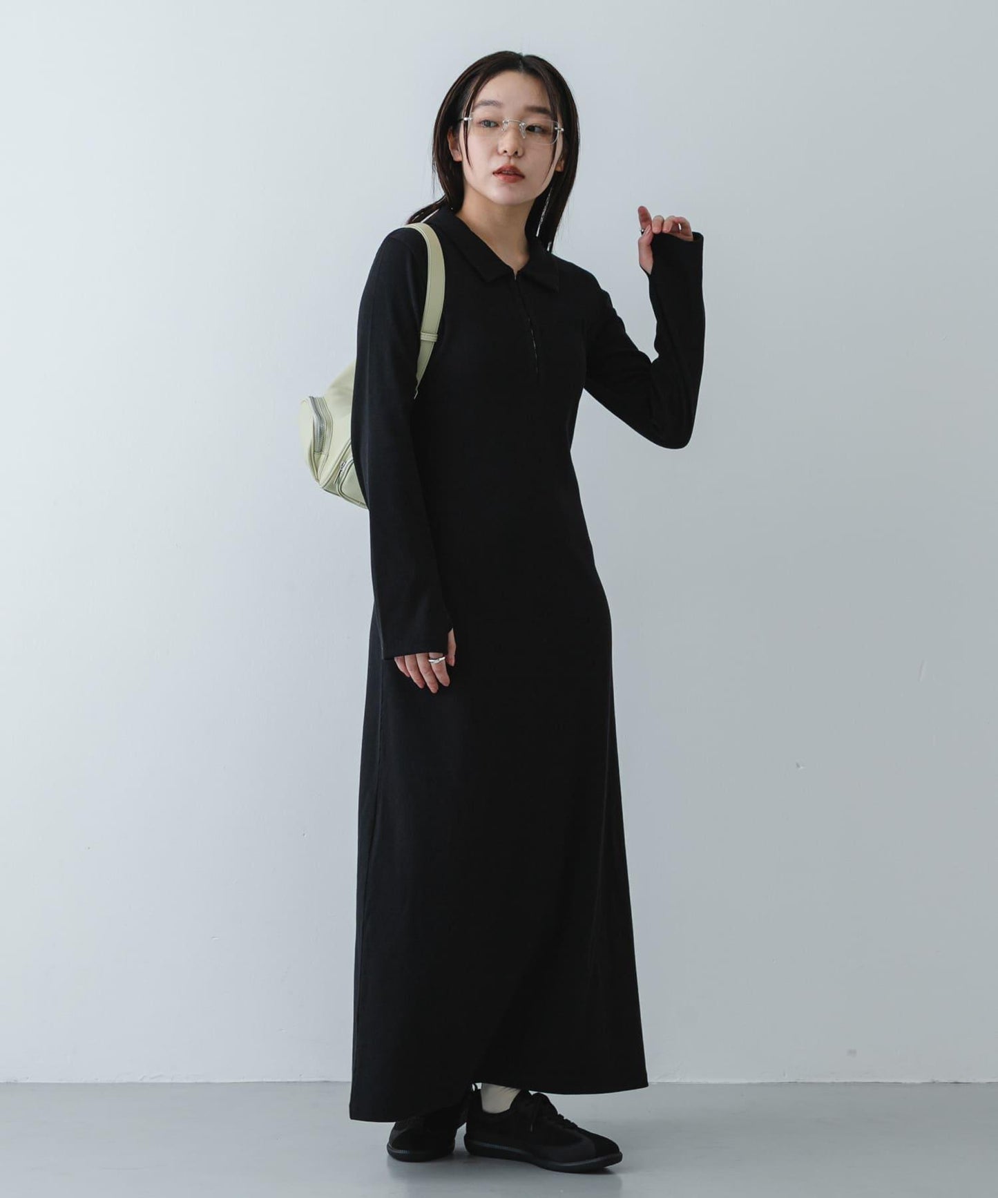 有領按扣設計 連衣裙