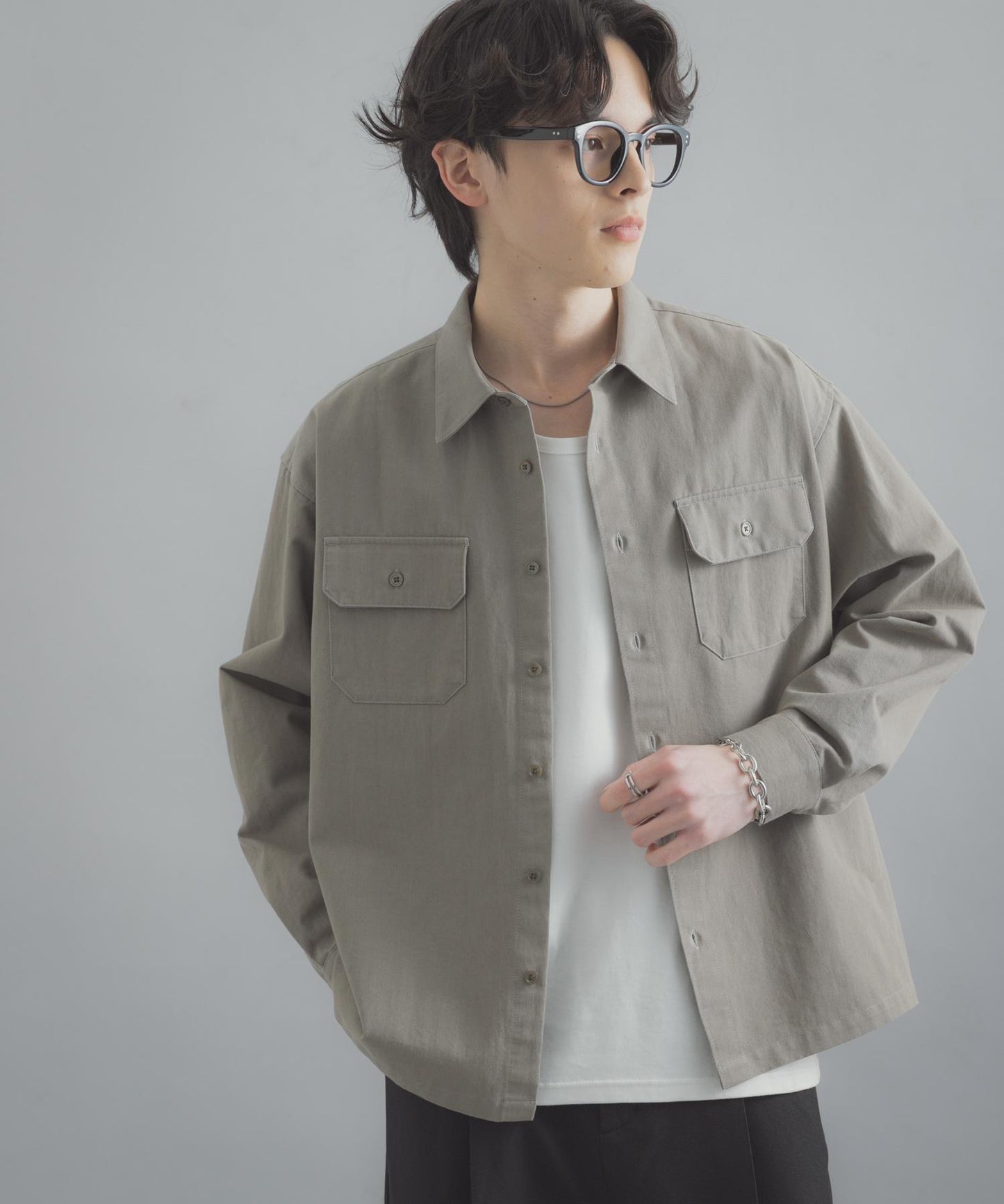 雙口袋彩色牛仔襯衫