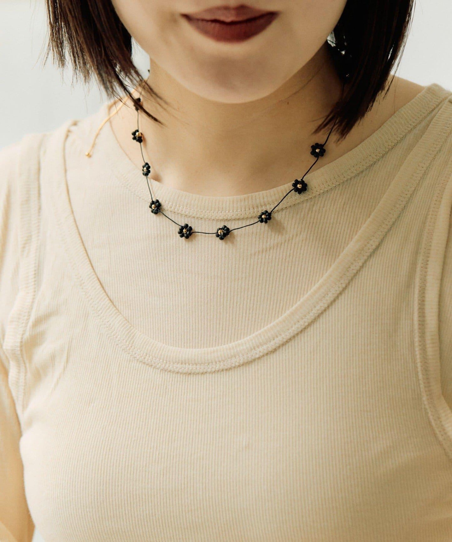 珠飾花朵可調節項鍊