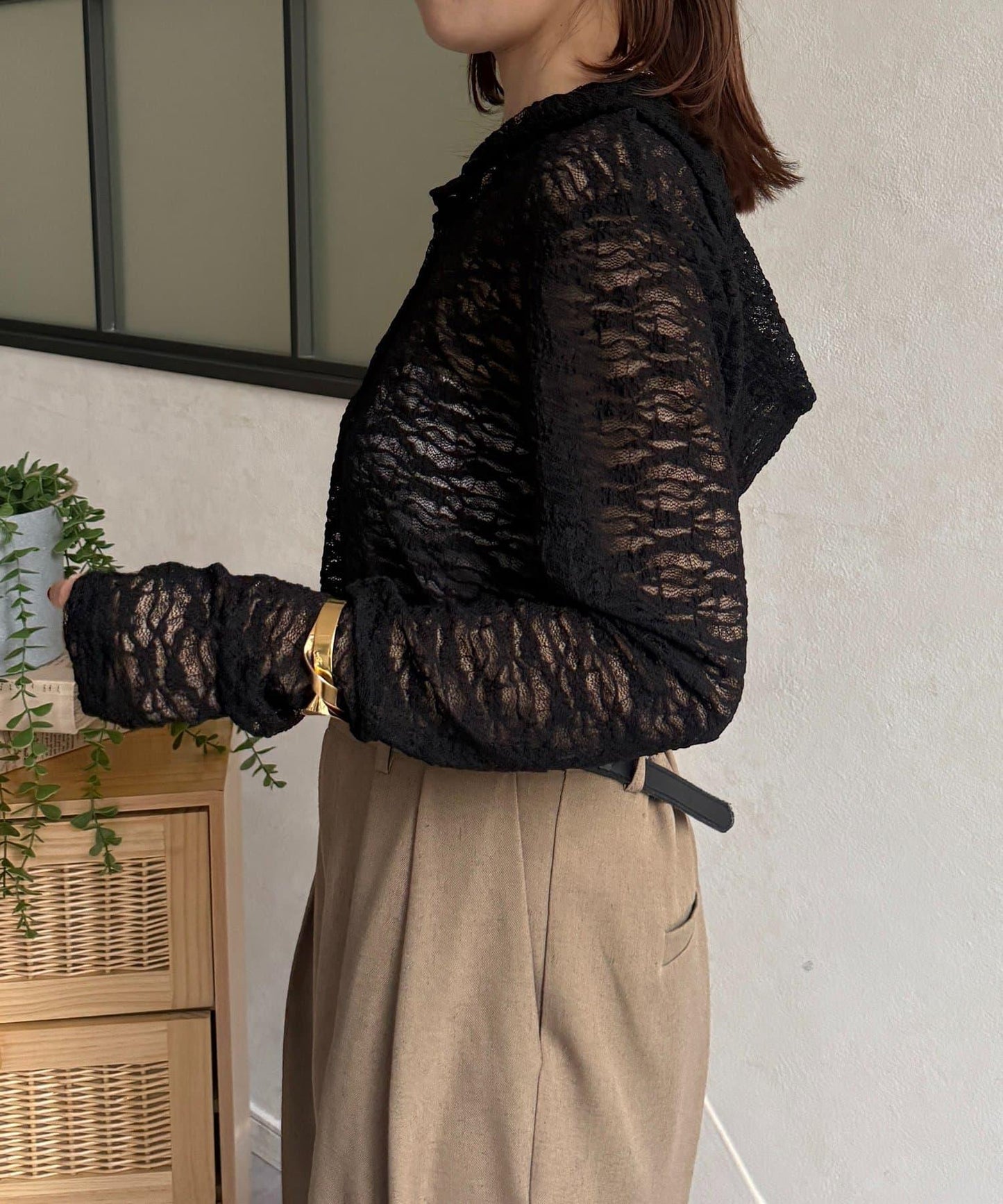 蕾絲連帽套頭衫