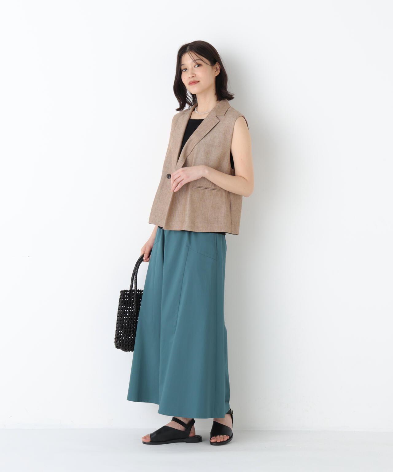 《定番素材 / 洗える》 乾爽觸感亞麻混 短款馬甲