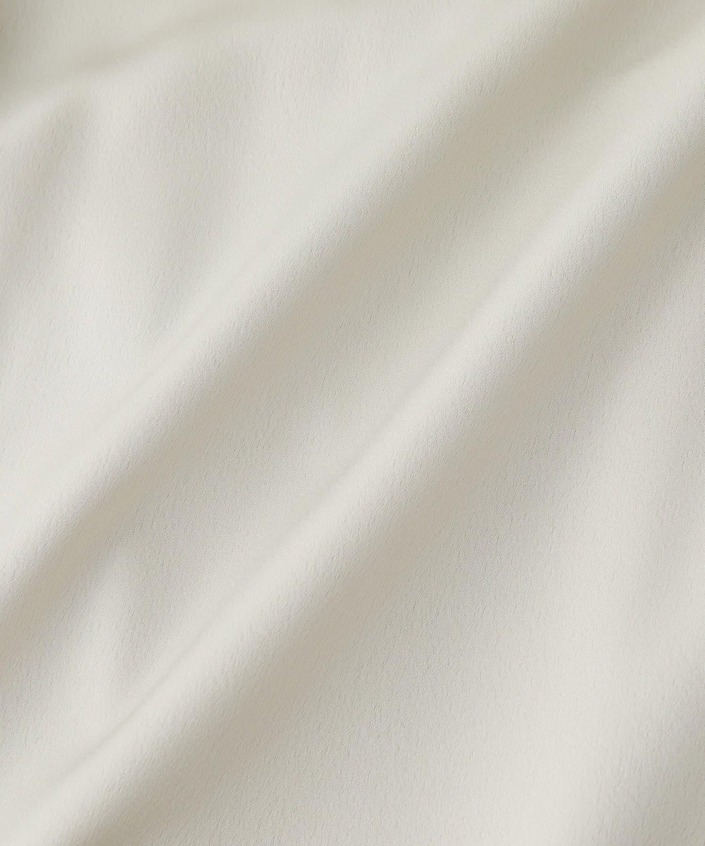 緞面襯衫