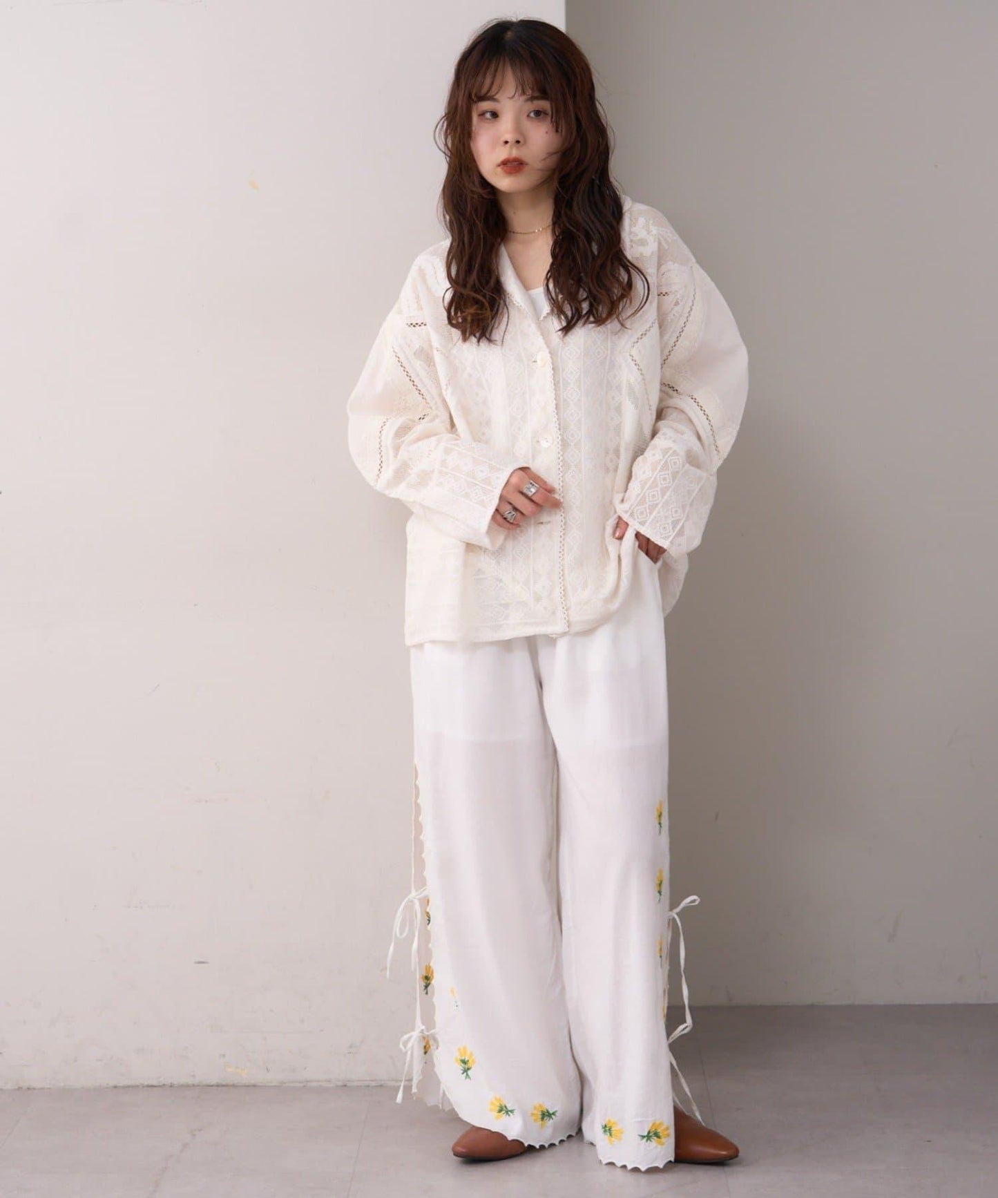 willow 波浪側邊刺繡 褲子