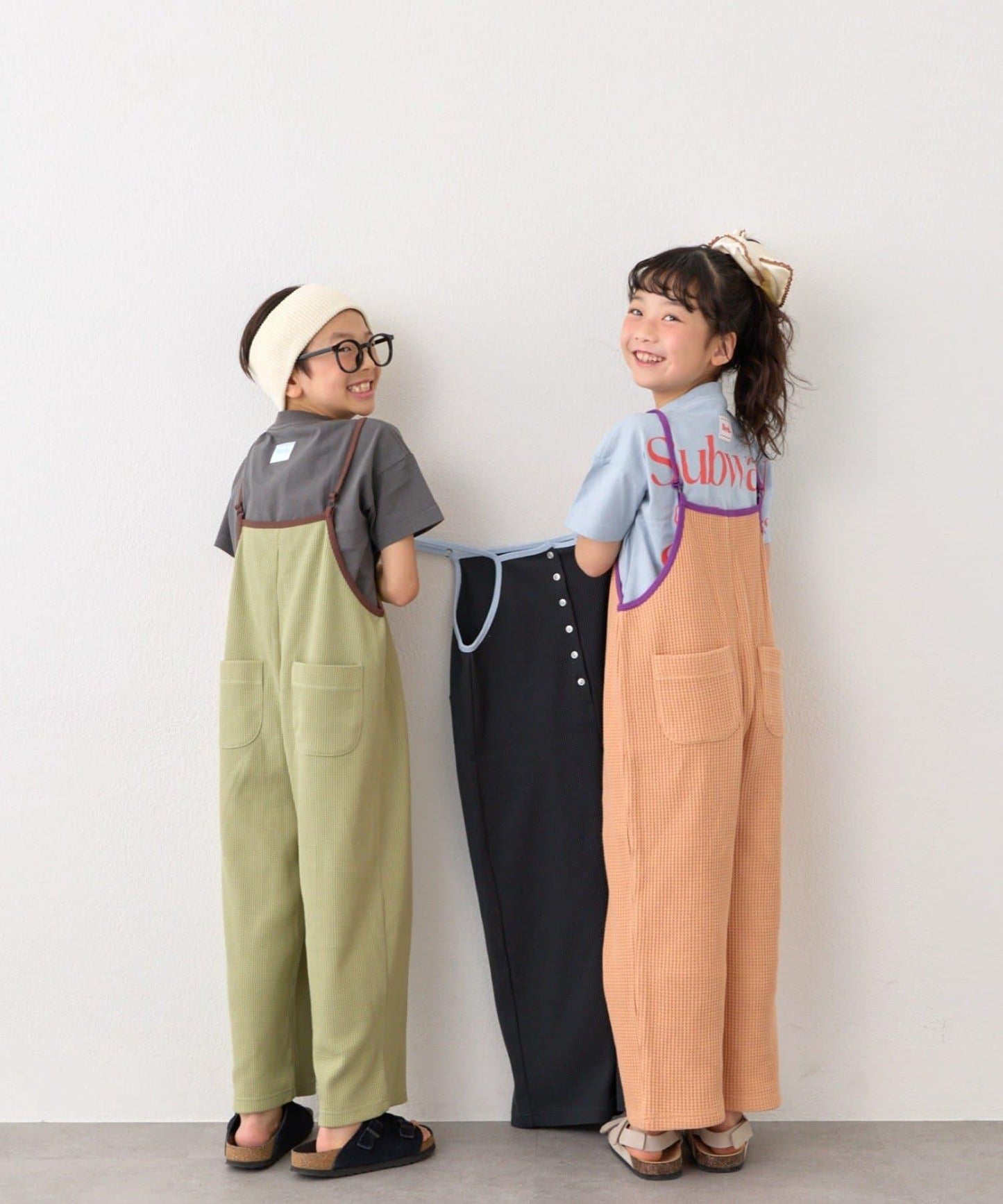 KIDS 拼色華夫格吊帶連體褲