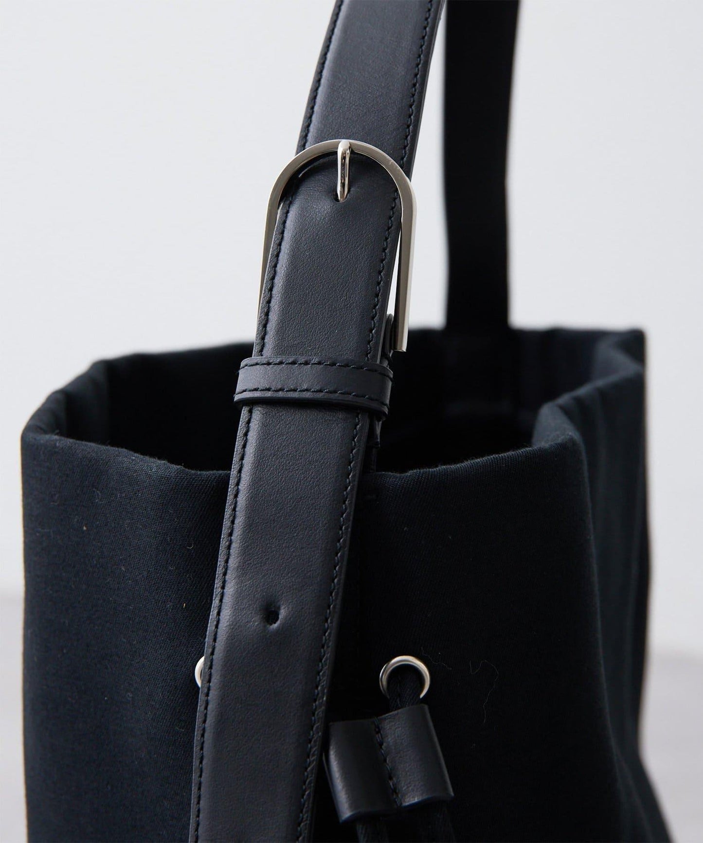 MARY AL TERNA SHOULDER BAG 單肩包