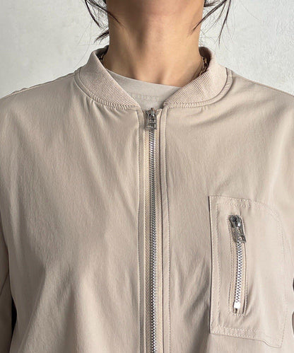 腰部抽繩設計 大衣