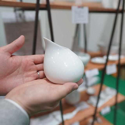 【美濃焼】器作家 山田晋一朗 注ぐ形 酒器