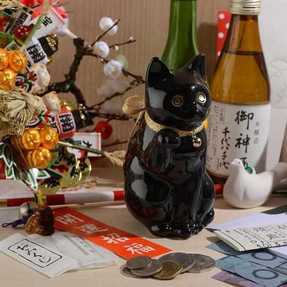 【招き猫】へそくりの招き猫 壱号 黒 (中) | 肥前吉田焼 | Kata Koto