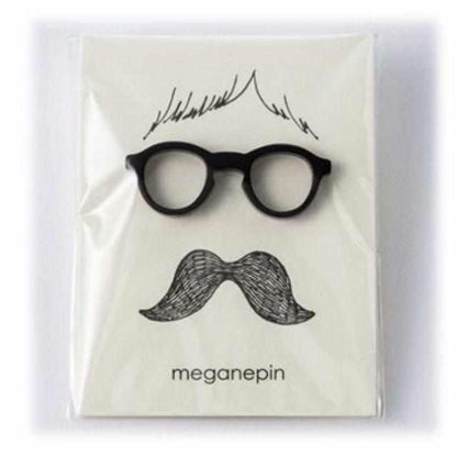 【ピンバッチ】ラペルピン・メガネホルダーになるピンバッチ megane pin (ブラウン) | 鯖江の眼鏡 | 匠市
