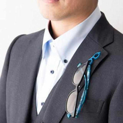 【ピンバッチ】ラペルピン・メガネホルダーになるピンバッチ megane pin (ブラウン) | 鯖江の眼鏡 | 匠市