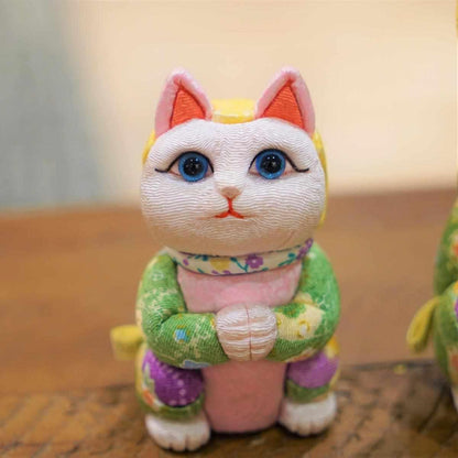 【招き猫 江戸木目込み】星に願いを ちりめん多色 日本製 柿沼人形 開運