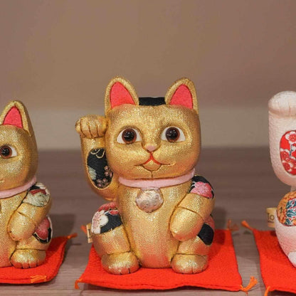 【招き猫 風水】金 金運 江戸木目込み 日本製 柿沼人形 開運