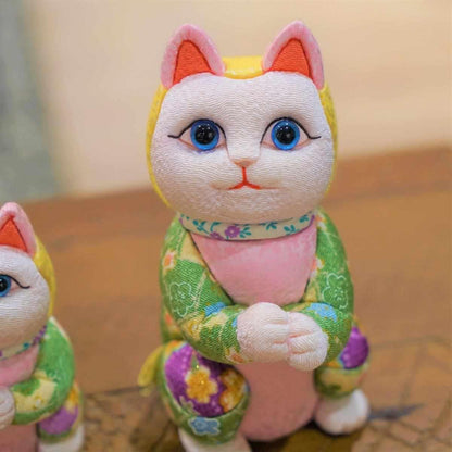 【招き猫 江戸木目込み】星に願いを ちりめん多色 日本製 柿沼人形 開運