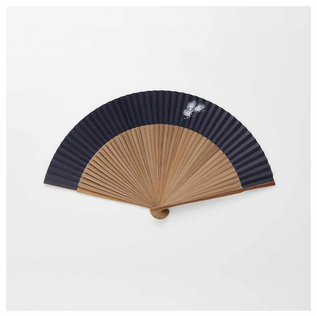 【扇子】男物 紙扇 染和紙 白松 大短地 | 京扇子 | 大西常商店