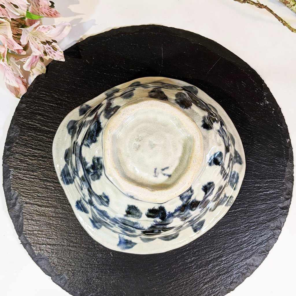 【美濃焼】マルモ加藤陶器 タコ唐草 変形5.5丼