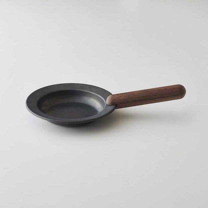 【鉄フライパン】FRYING PAN JIU ハンドルセット(ウォルナット)S | 金属加工 | 藤田金属