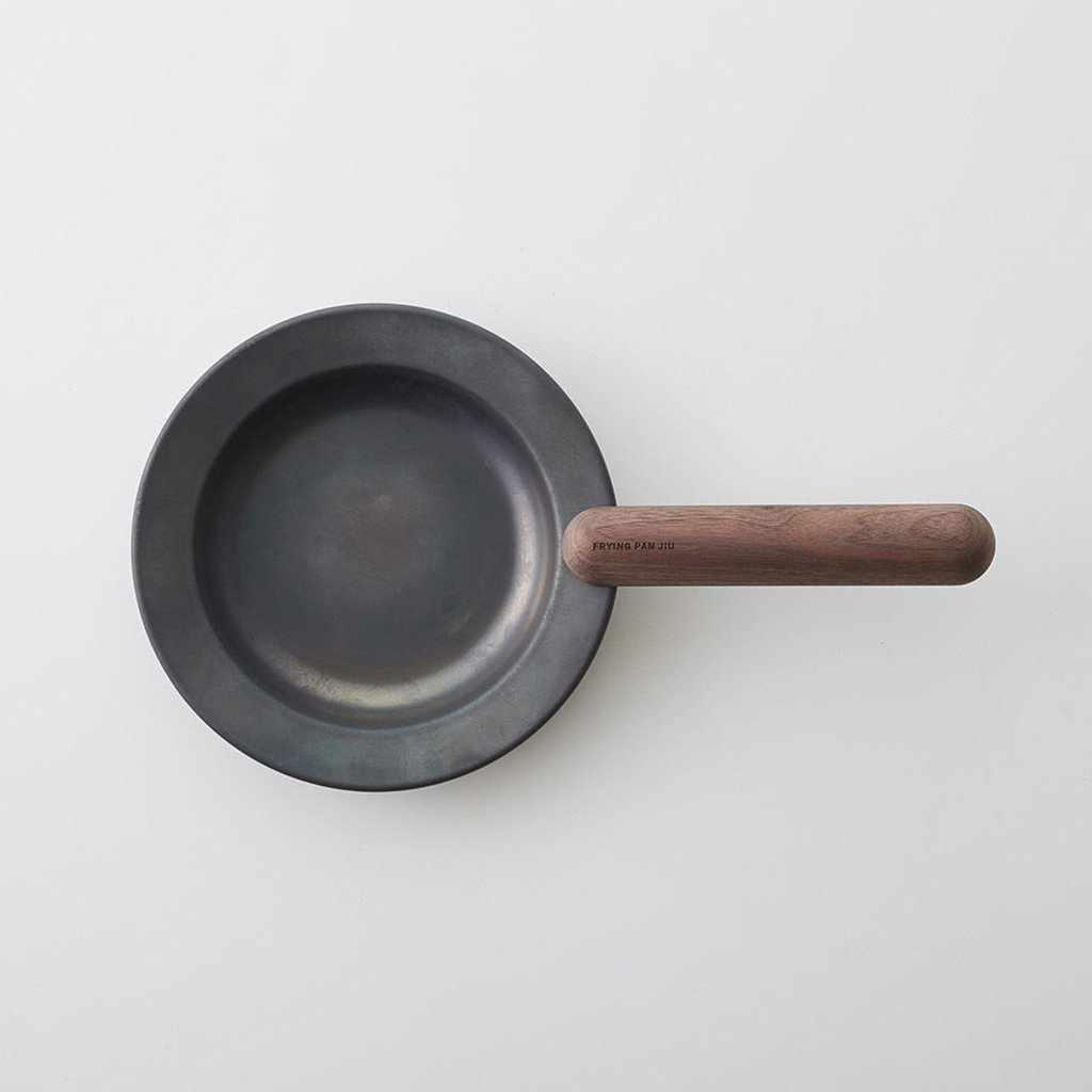 【鉄フライパン】FRYING PAN JIU ハンドルセット(ウォルナット)S | 金属加工 | 藤田金属