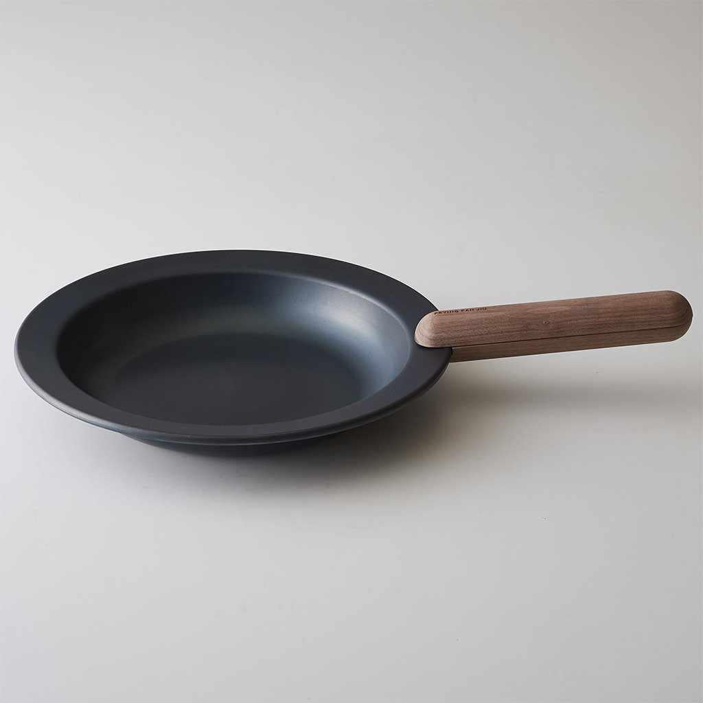 【鉄フライパン】FRYING PAN JIU ハンドルセット(ウォルナット)L | 金属加工 | 藤田金属