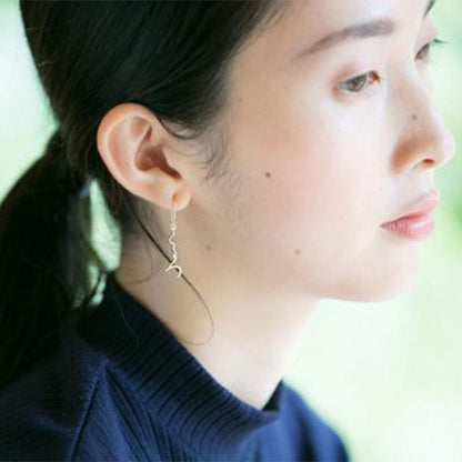 【ピアス】こころ シルバー (925) 片耳 | ひらがなアクセサリー | SAORI KUNIHIRO