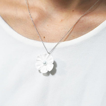 【アクセサリー】コットン (バレッタ、ヘアクリップ、ブローチ、ペンダント 4点セット ) | つまみ細工