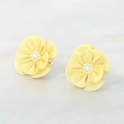 【アクセサリー】イエロー (ハットピンブローチ、ブローチ、ノンホールピアス、ヘアクリップ 4点セット ) | つまみ細工