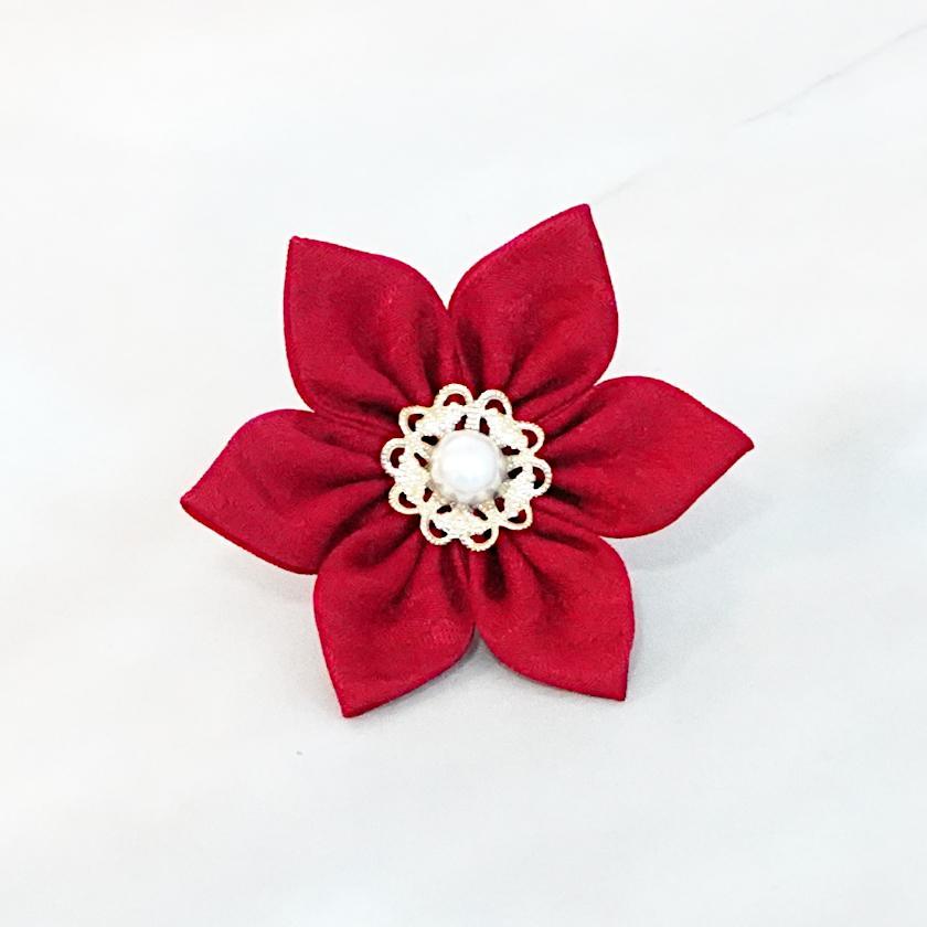 【アクセサリー】茜 (丸ブローチ、六角ブローチ、ヘアクリップ、ヘアゴム 4点セット ) | つまみ細工