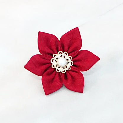 【アクセサリー】茜 (丸ブローチ、六角ブローチ、ヘアクリップ、ヘアゴム 4点セット ) | つまみ細工