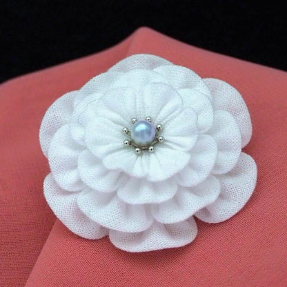 【アクセサリー】コットン (バレッタ、ヘアクリップ、ブローチ、ペンダント 4点セット ) | つまみ細工