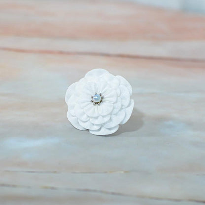 【アクセサリー】コットン (バレッタ、ヘアクリップ、ブローチ、ペンダント 4点セット ) | つまみ細工