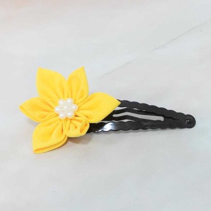 【アクセサリー】ゴールデンイエロー (バレッタ、ハットピンブローチ、ピアス、ヘアピン 4点セット ) | つまみ細工