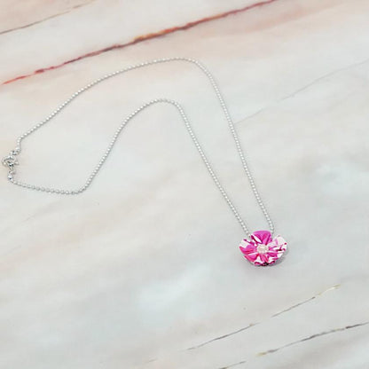 【アクセサリー】リバティプリント柄 (丸ブローチ、4弁花ブローチ、ピアス、ペンダント : 4点セット ) | つまみ細工