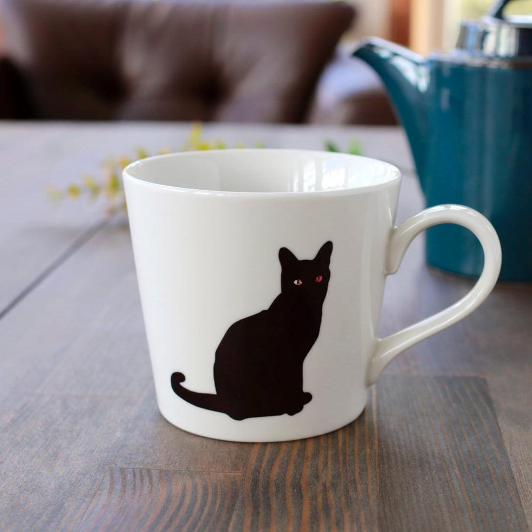 【マグカップ】温感 座り猫 白 | 美濃焼 | 丸モ高木陶器