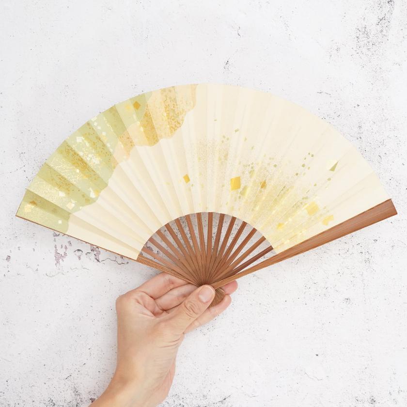 【扇子】女持 箔 緑 本煤竹 | 江戸扇子|雲錦堂 深津扇子店