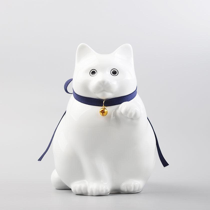 【招き猫】へそくりの招き猫 弍号 白丸 | 肥前吉田焼 | Kata Koto