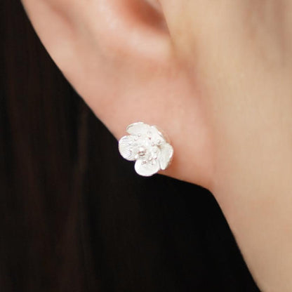【ピアス】Japanese apricot | 銀細工 | CHECOS