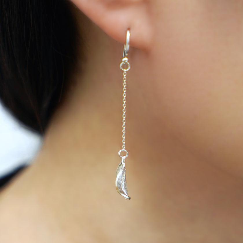 【ピアス】Cherry blossam drop (S) | 銀細工 | CHECOS