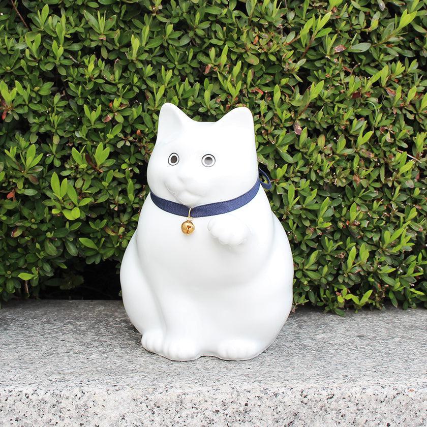 【招き猫】へそくりの招き猫 弍号 白丸 | 肥前吉田焼 | Kata Koto