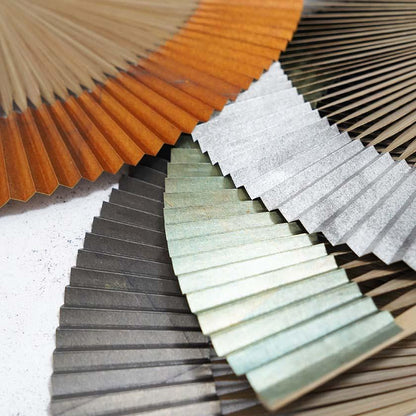 【扇子】燻 #1 短地 7.5寸  | 京扇子 | 米原康人
