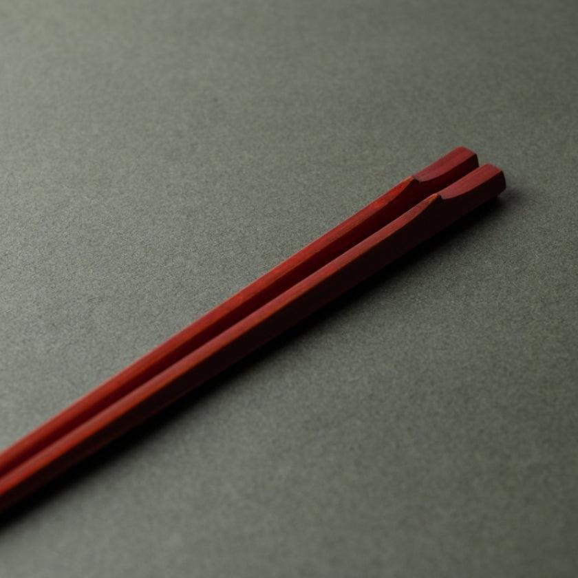 【夫婦箸】六角竹乃箸 夫婦 | 若狭の塗箸 | 箸蔵まつかん