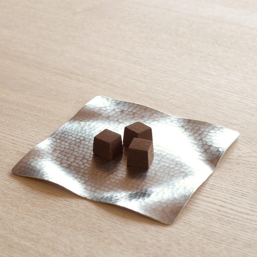 【お皿】すずがみ 11×11cm あられ | 高岡銅器