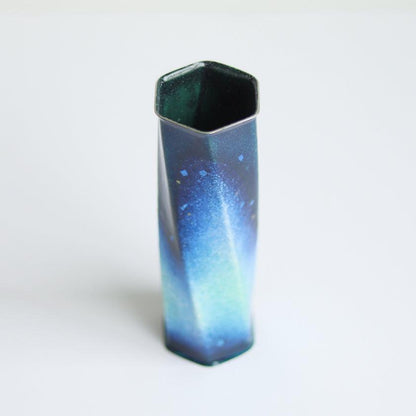 【一輪挿し】六角形 宙(紺) | 無線銀貼七宝