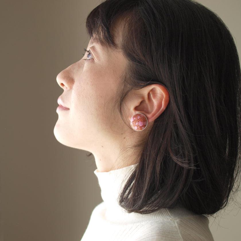 【イヤリング】丸20mm 透(Suke) 全6色 | 無線銀貼七宝