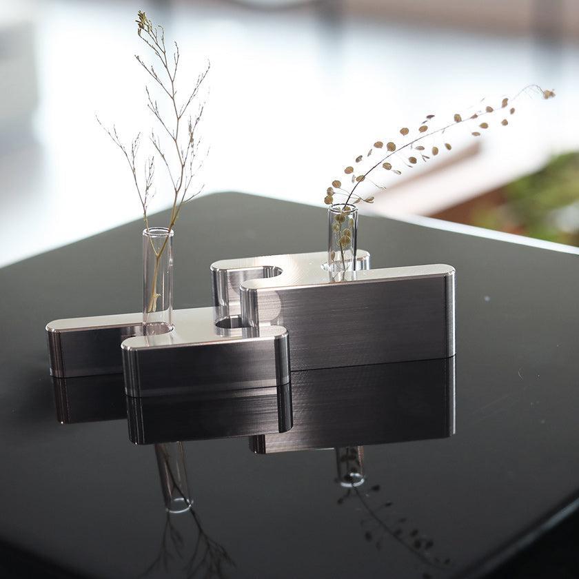 【花瓶】Hana Kasumi (Tall) | 金属加工 | 速水製作所