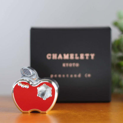 【ペン立て】赤いリンゴ Chamelety | 金属加工 | 速水製作所