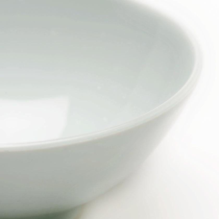 【お茶碗】佐賀県から 有田焼の はじめてのお茶碗 | “0歳からの伝統ブランドaeru”